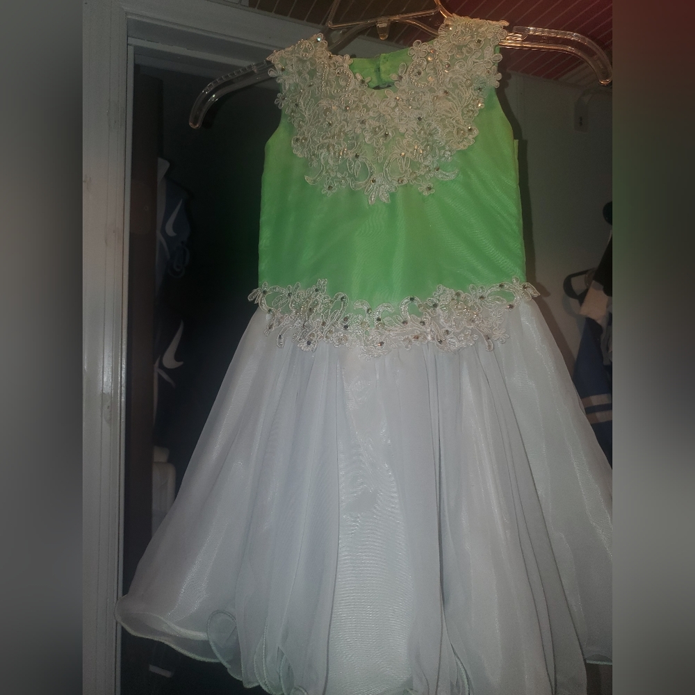 Girls size 6 natural pageant dress